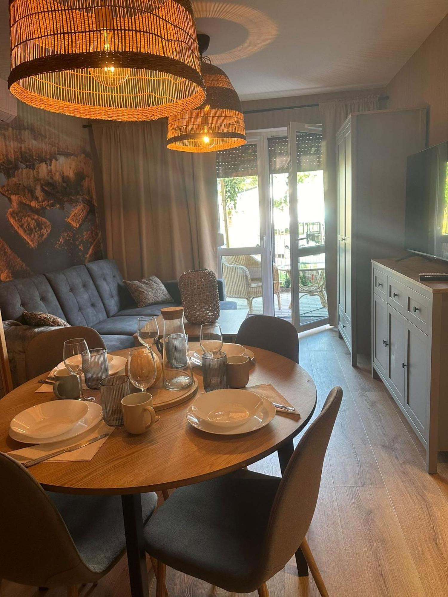 Apartament 8 Z Ogrodkiem I Prywatna Sauna, Rowery, Spacery W Dolinie Baryczy - 5D Apartamenty Milicz Dış mekan fotoğraf